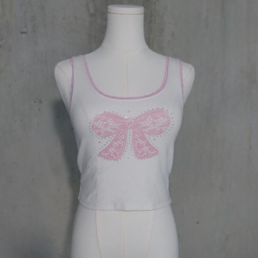 Unbranded Women's Pink and White Vest